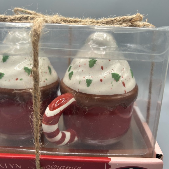 BKLYN Steel Co Hot Cocoa Cup Salt And Pepper Set Christmas Holiday Winter NEW - Picture 5 of 6